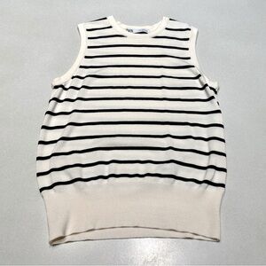 Zara sleeveless ribbed knit striped top in cream and navy